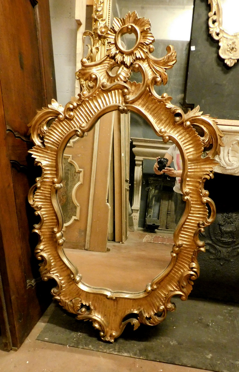 specc334 - specchiera in legno intagliato e dorato, cm l 90 x h 152