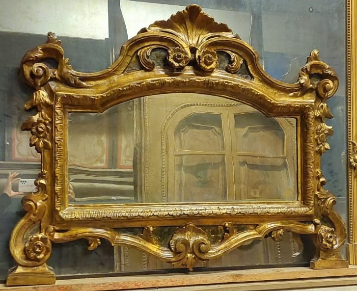 specc357 - specchiera in legno dorato e laccato, misura cm l 108 x h 85