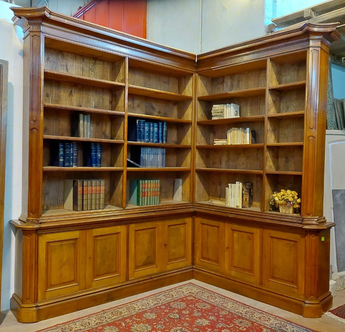 A lib119 - corner bookcase in walnut, 19th century, cm w 250 + 206 x h 289 