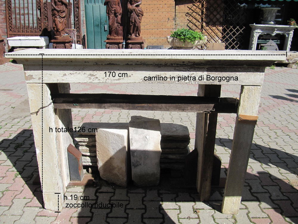 chp128 camino antico in pietra di Borgogna dim largh.170x h 126 cm
