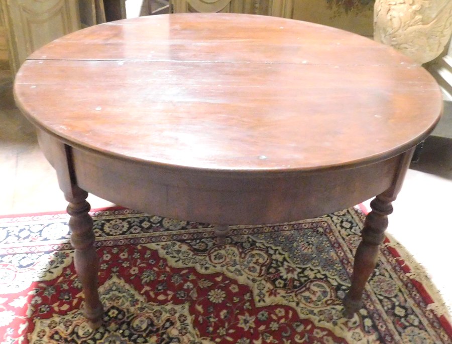 tav178 - round table in walnut, extendable, cm l 136 x p. 136 x h 77