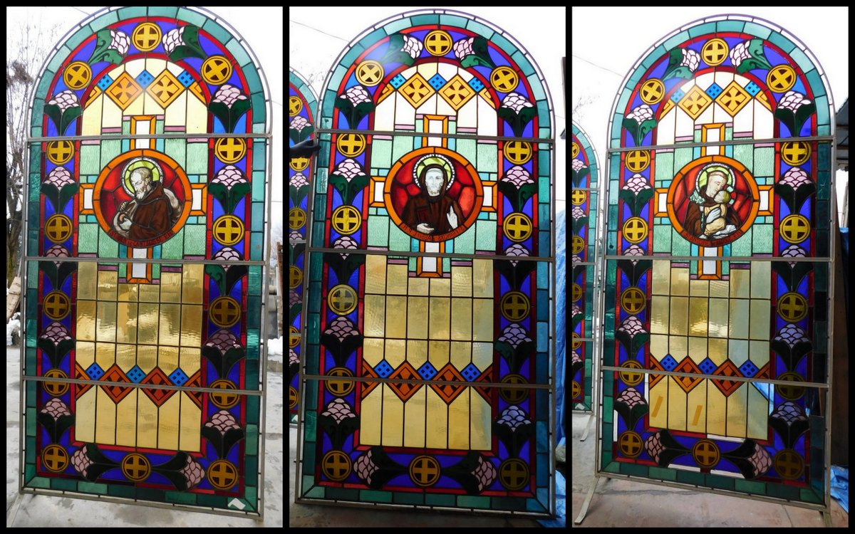 A pan371 - 3 Colored Liberty stained glass windows with saints, different sizes