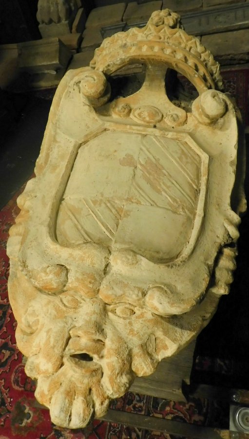 Dars228 stone coat of arms of Sicilian noble  family,h cm 120 x 60 