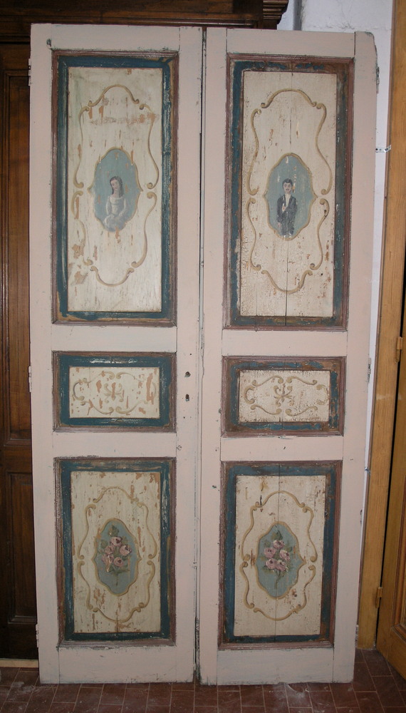ptl336 two lacquered doors with figures, double-sided, meas. cm104 x h 211 