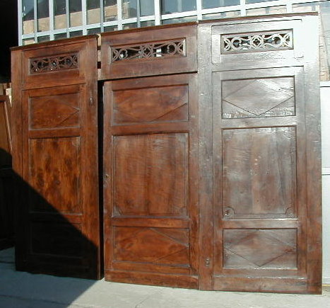 ptn074 door in walnut, epoch 800, dimensions width 328 x h 252