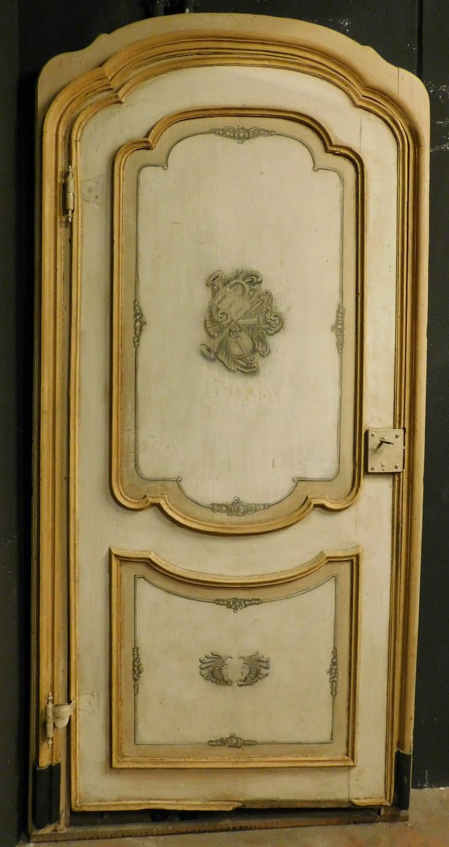 ptl468, porte laquée  XVIIIe siècle,h cm 260 x 130 larg. max