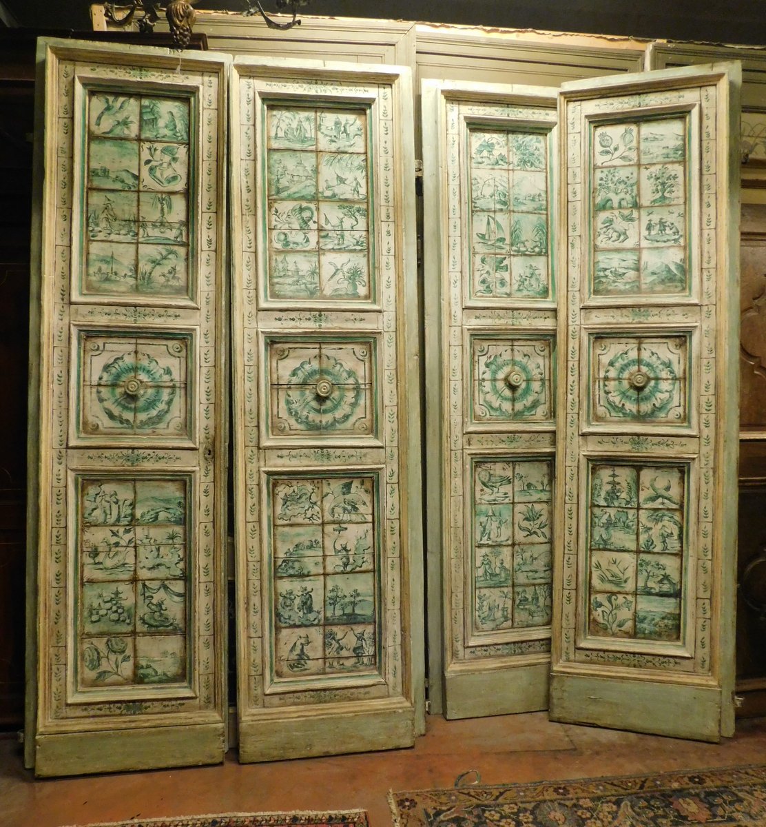 A pts718 - n. 5 pairs of doors with majolica paintings, cm l 148 x h 274