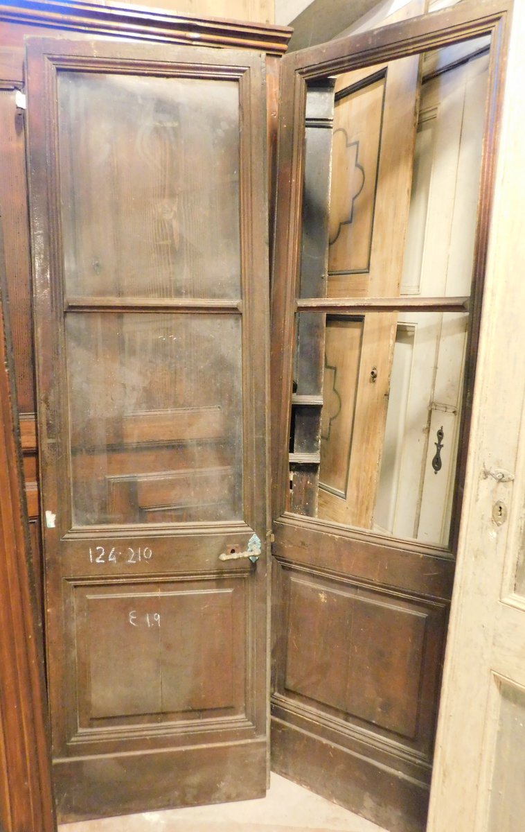neg042 - walnut shop door, glass, 19th century, from Turin, size 124 x h 210 cm