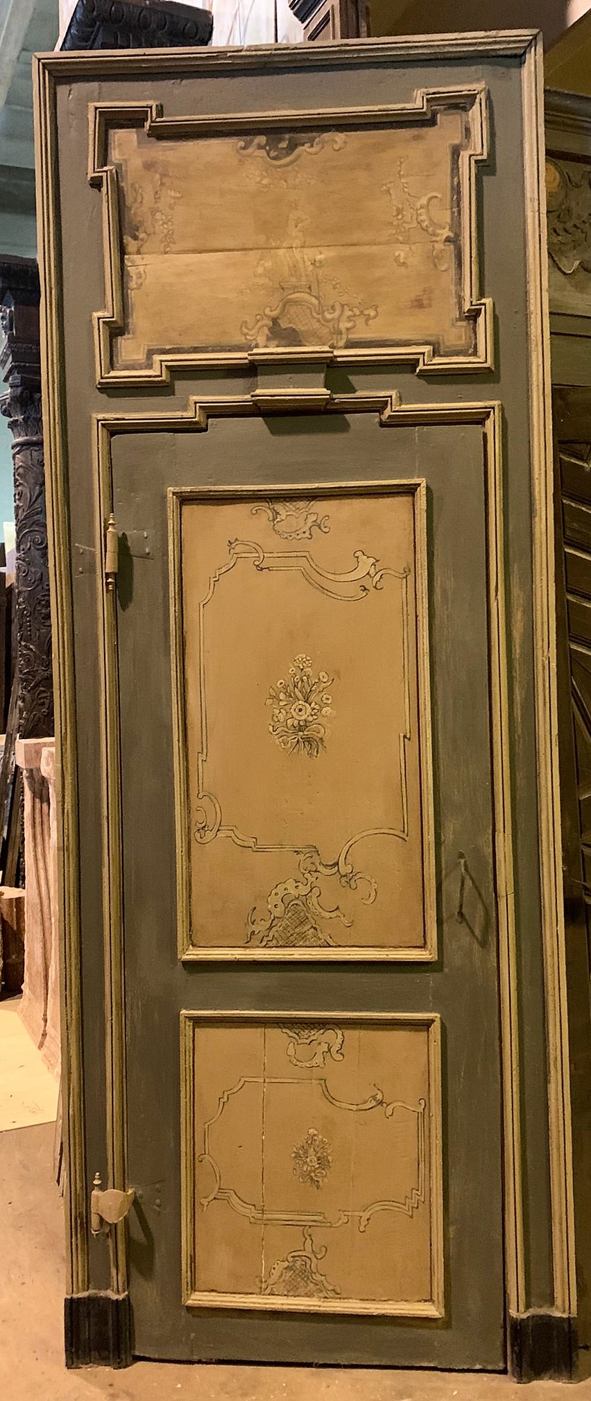 A ptl536 - lacquered door with paintings, complete with frame, cm 109 x h 280