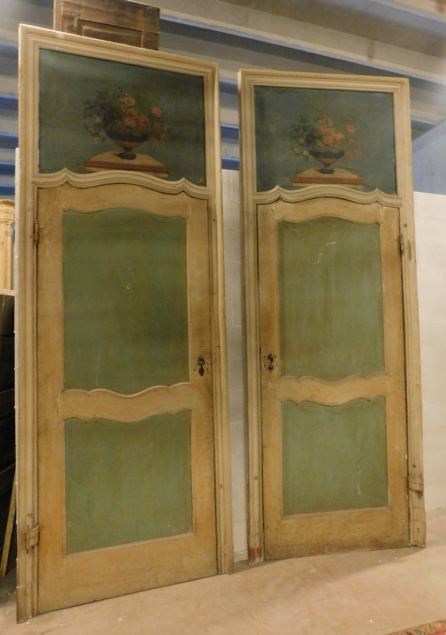 ptl421 two 18th century lacquered doors, h 334 x 112 cm, door h 222 x 94
