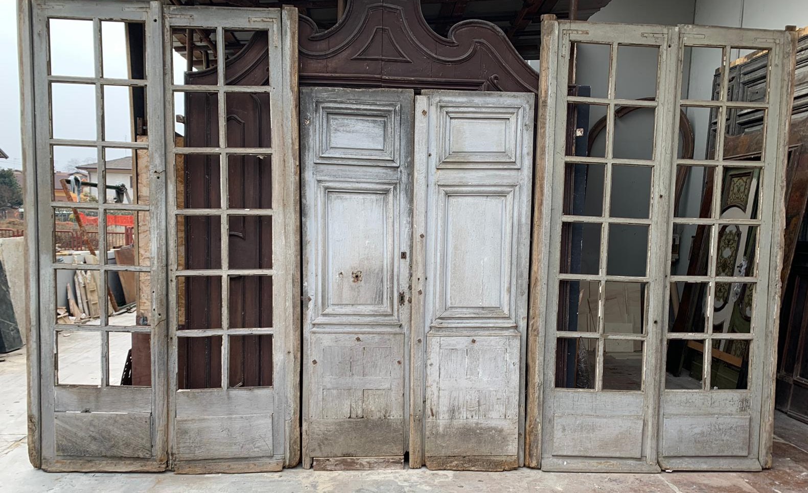 neg051 - porte de magasin en chêne laqué, XIXe siècle, dim. L 450 x H 274