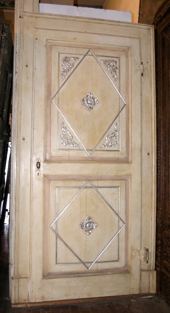Antique lacquered door (ptl268) with decoration Carl X  meas.max120x235cm