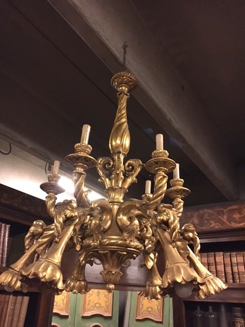 lamp171 - lustre en bois doré et sculpté de fleurs, circon. 84 x h 108