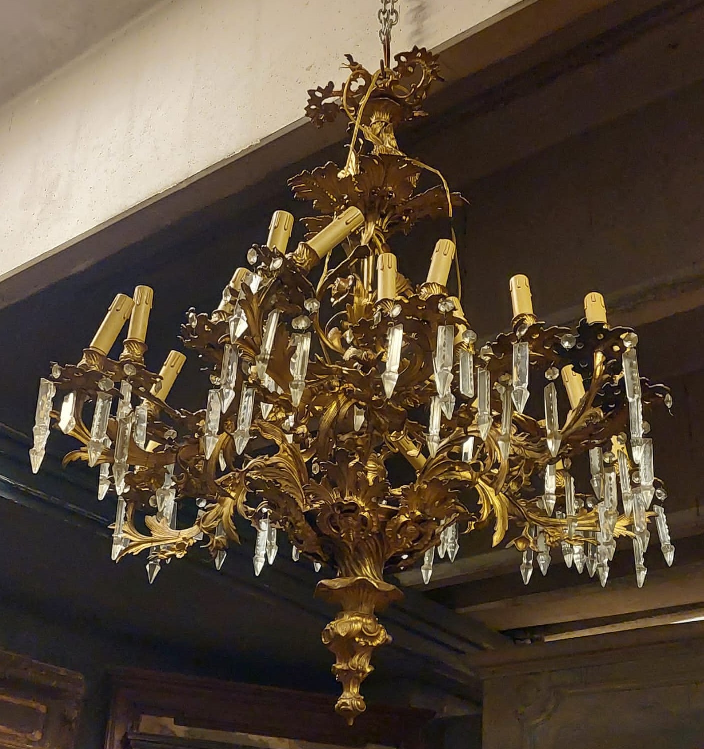 lamp188 - lustre en bronze doré, période '7 /' 800, mesurant 100 x h 110