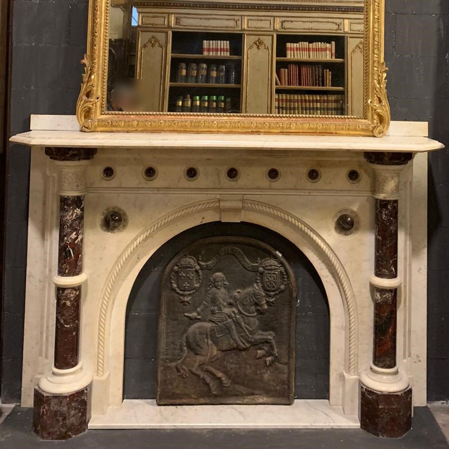 chm714 - Carrara marble fireplace, ep. '800, meas. cm l 182 x h 130 x d. 40