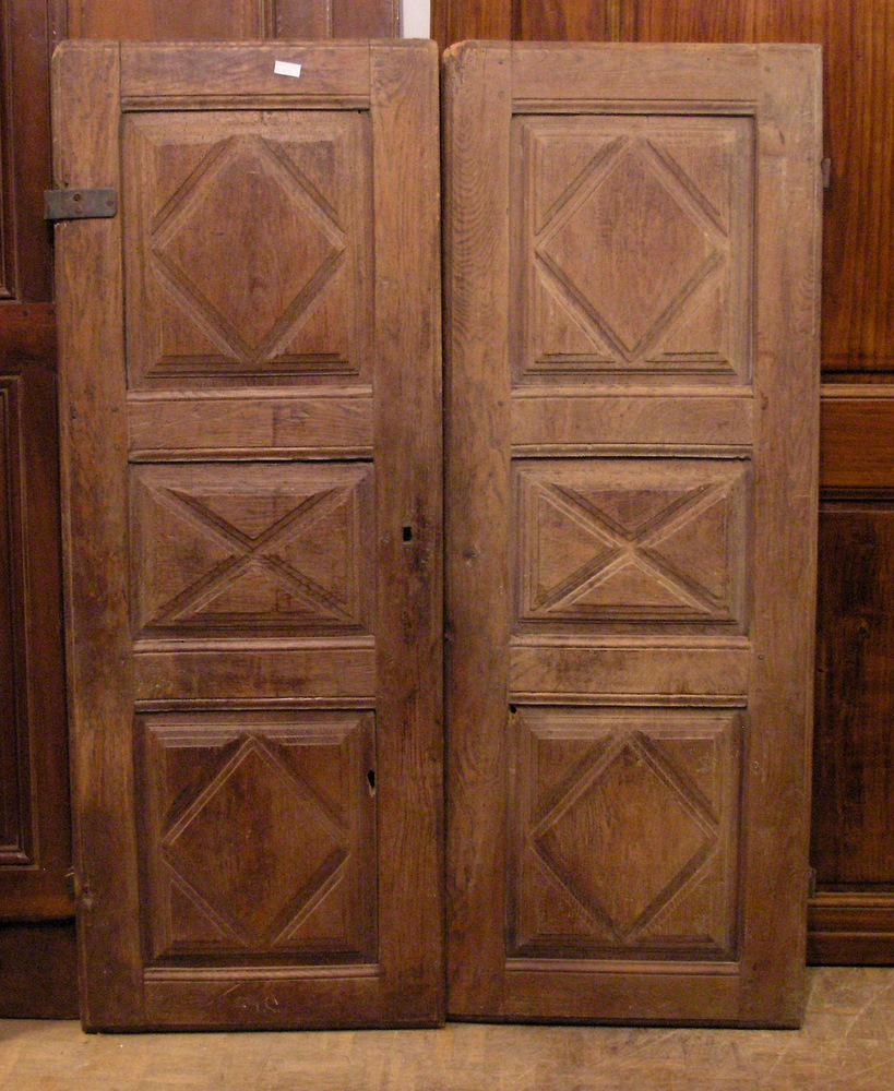 pan072 deux portes 700 mis. h 145 x 108 cm largeur
